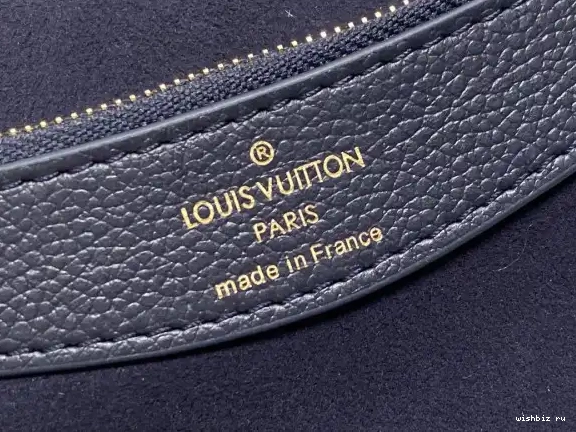WIS VUITTON Diane-24*15*9 Nano LOUIS CM 0704